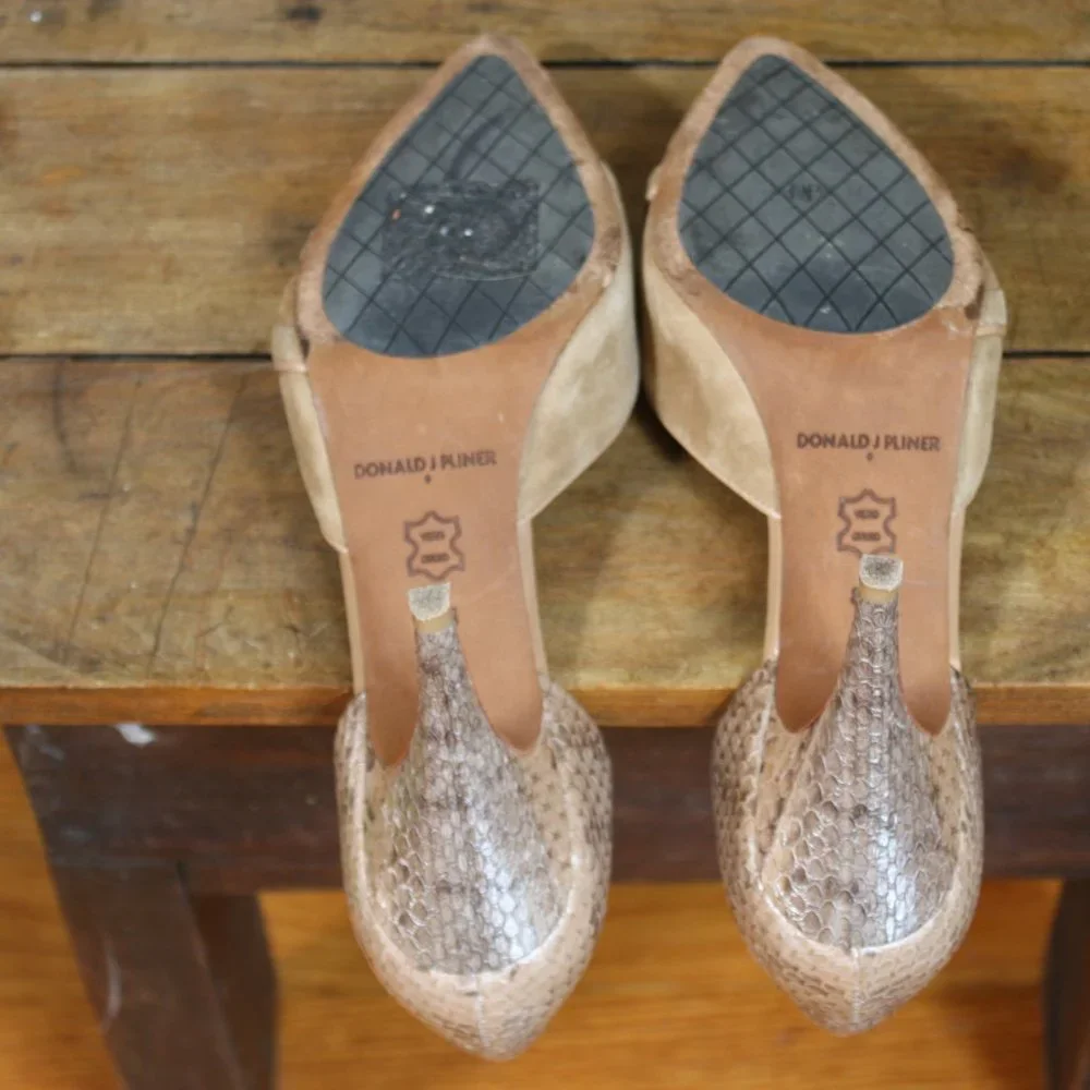 Donald J. Pliner Tan Suede Pointed-Toe Heels - Picture 4 of 4